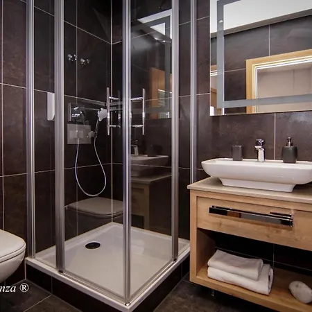 Casa Constanza Garni