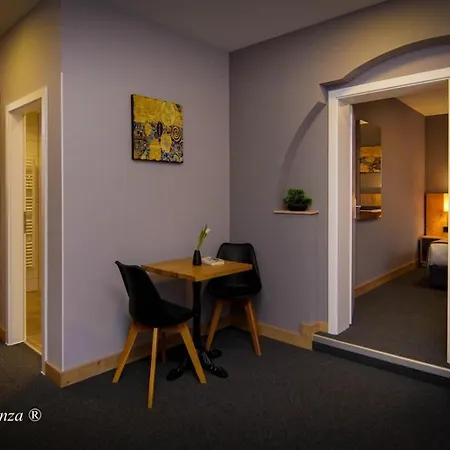 Casa Constanza Garni Hotel *