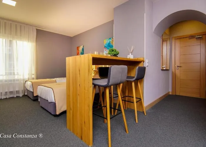 فندق Casa Constanza Garni *