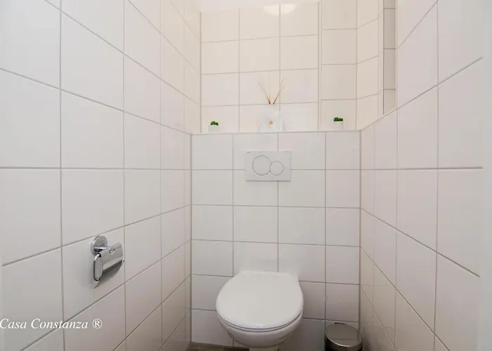 Casa Constanza Garni *