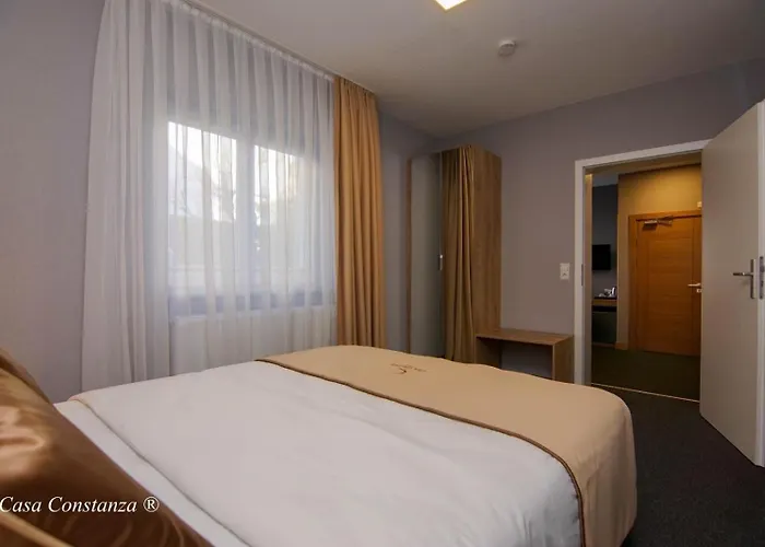 فندق Casa Constanza Garni *